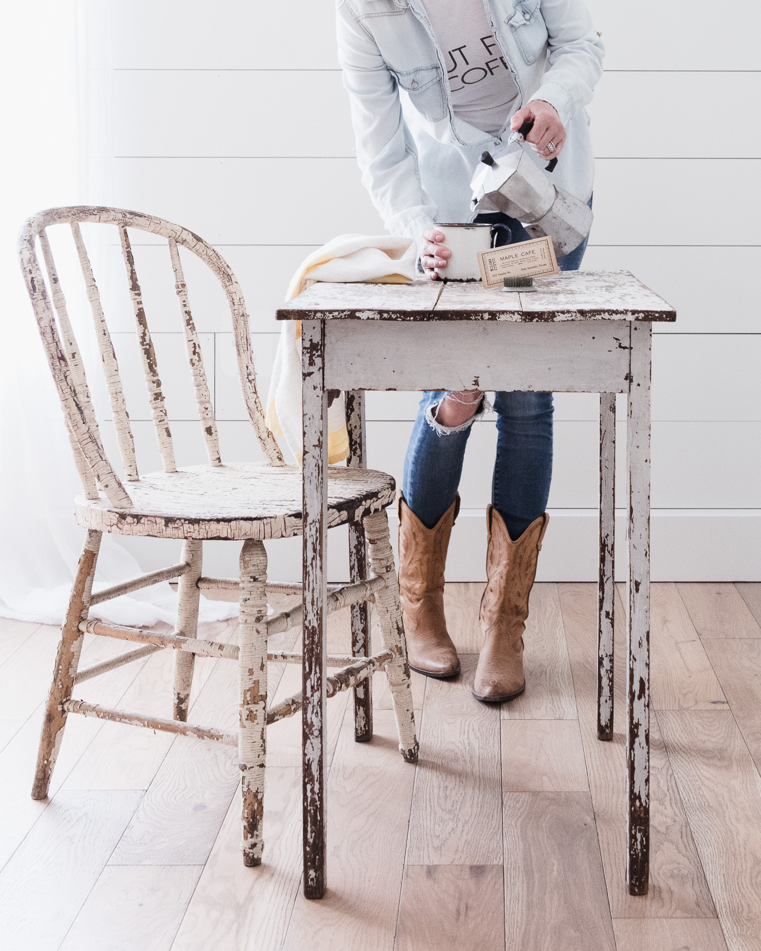 creative self portrait | pouring coffee | vintage props