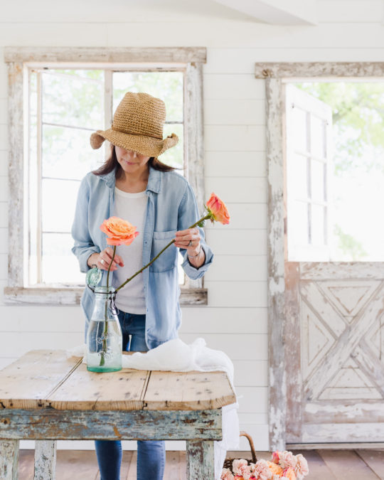 Self Portrait | Flowers & vintage vase